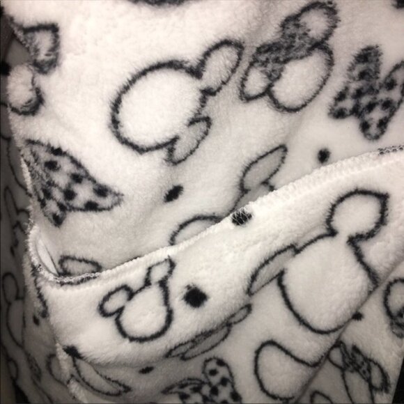 COPY - Retired Disney Fleece Embroidered COURTNEY Jacket - Picture 4 of 6